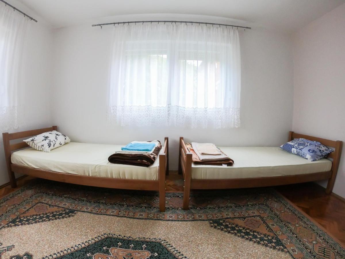 بتش Sarac Hostel المظهر الخارجي الصورة
