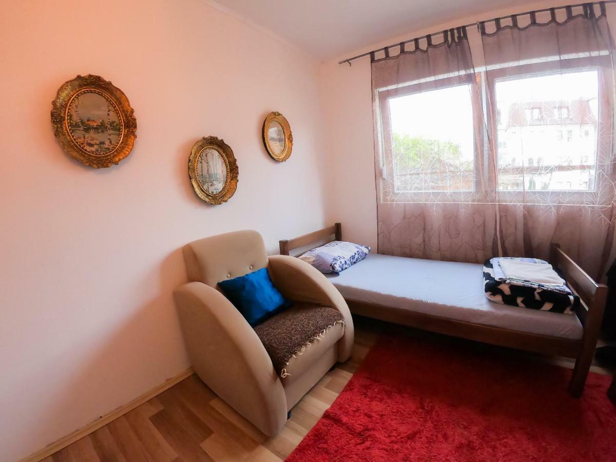 بتش Sarac Hostel المظهر الخارجي الصورة