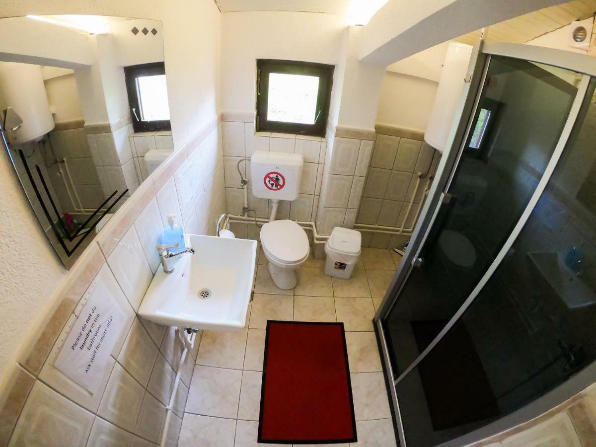 بتش Sarac Hostel المظهر الخارجي الصورة